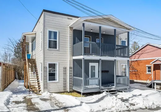 Triplex à vendre - 1333-1337 Rue St-Gérard, Sherbrooke, J1H 3E6