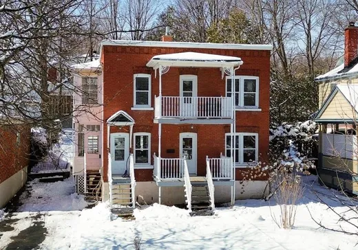 Duplex à vendre - 133-135 Rue de l'Ontario, Sherbrooke, J1J3P8