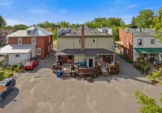 Duplex for Sale - 811-813 Rue Notre-Dame, Joliette, J6E 3J7