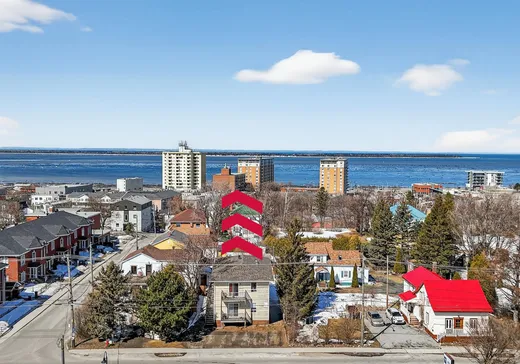 4-Plex for Sale - 70 Rue de l'Évêché E., Rimouski, G5L 1X9