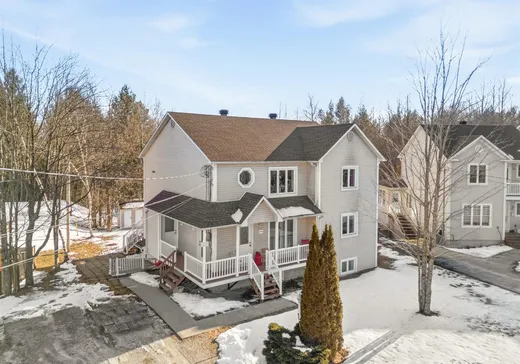 Triplex for Sale - 5942-5946 Rue de la Frontière, Sherbrooke, J1N 3W1