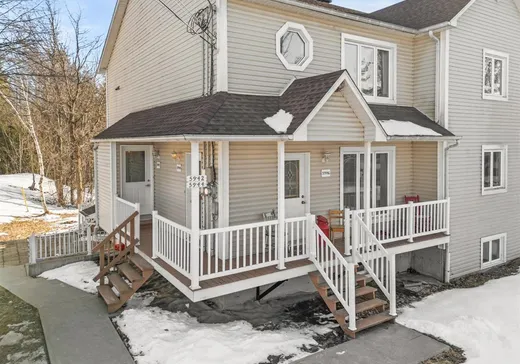 Triplex for Sale - 5942-5946 Rue de la Frontière, Sherbrooke, J1N 3W1