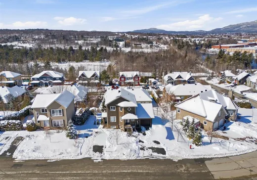 Duplex à vendre - 361-363 Rue Rolland-Dion, Magog, J1X 7T5