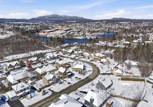 Duplex à vendre - 361-363 Rue Rolland-Dion, Magog, J1X 7T5