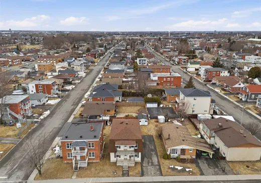 Duplex à vendre - 42-44 Rue St-Denis, Drummondville, J2B 5S7