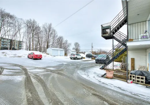 Triplex à vendre - 530-534 Rue Leroux, Saint-Jérôme, J7Z 2M2