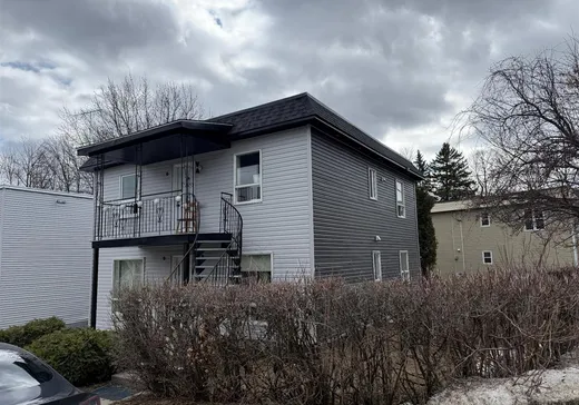 Duplex à vendre - 70-72 Rue De Montigny, Saint-Jérôme, J7Z 5P1