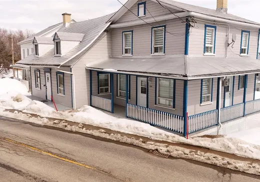 Duplex à vendre - 8340-8342 Av. Royale, Château-Richer, G0A1N0