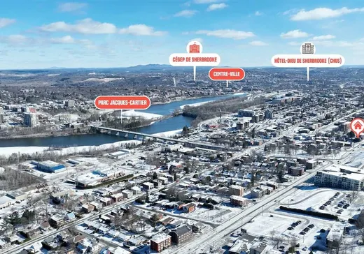 4-Plex à vendre - 1681-1683 Rue Galt O., Sherbrooke, J1K 1J1