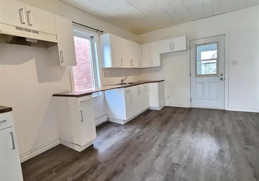 Duplex for Sale - 12-12A Rue Antoinette, Warwick, G6P 1P6