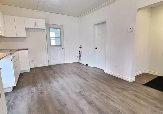 Duplex for Sale - 12-12A Rue Antoinette, Warwick, G6P 1P6