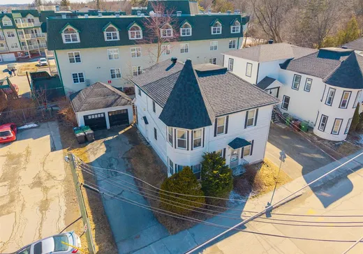 Duplex à vendre - 9 Rue Church, Lennoxville, J1M1S8