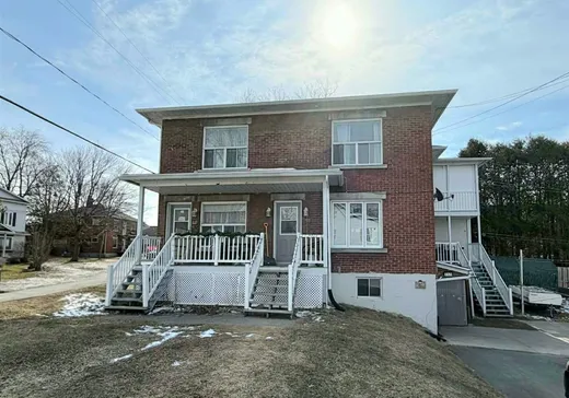 Triplex for sale - 240-244 Rue Adams E., Pointe-Claire (Montreal Island), J0B2H0