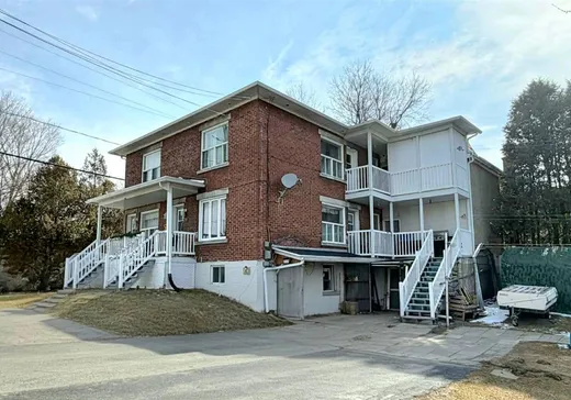 Triplex for Sale - 240-244 Rue Adams E., Pointe-Claire (Montreal Island), J0B 2H0
