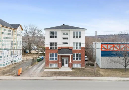 4-Plex à vendre - 211-211D Rue Principale, Lachute, J8H2Z7
