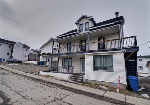 Triplex à vendre - 6-10 Rue Ste-Anne, Rivière-du-Loup, G5R2W1