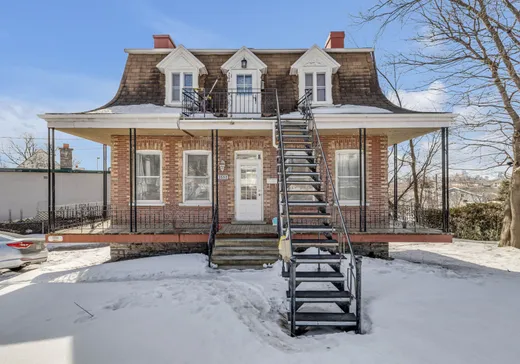 Triplex à vendre - 3592-3596 Ch. Royal, Beauport, G1E 1W9