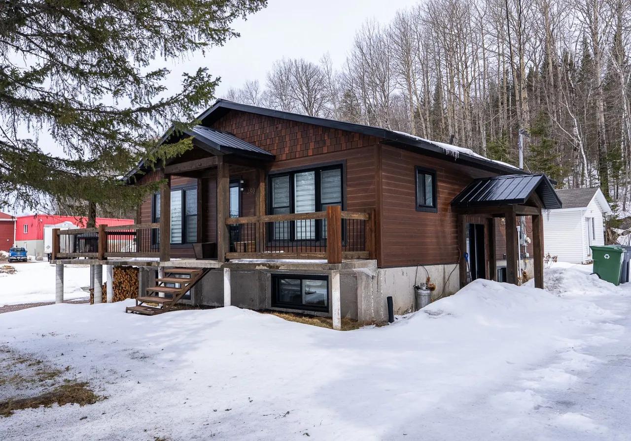 150 Route Pierre-Neveu — photo 3