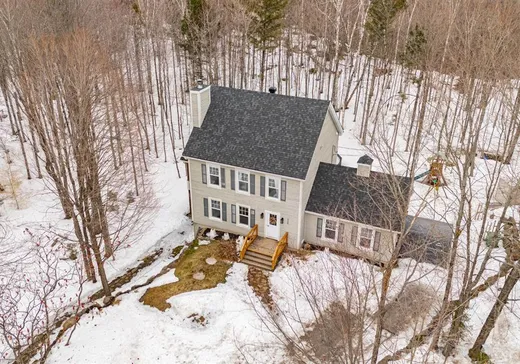 Duplex à vendre - 229Z-237Z Ch. de la Sapinière, Saint-Sauveur, J0R1K0