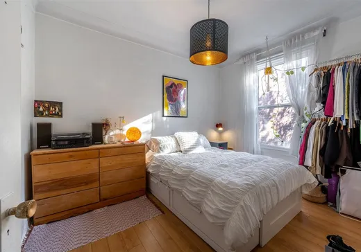 Duplex for Sale - 5531-5533 6e Avenue, Montreal (Rosemont–La Petite-Patrie), H1Y 2P7