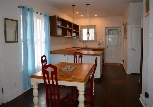 Duplex à vendre - 156-158 Ch. de Foster, Lac-Brome, J0E 1R0