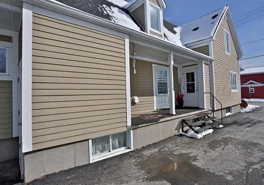 Duplex à vendre - 403Z-405Z Rue St-Paul E., Coaticook, J1A 1G1