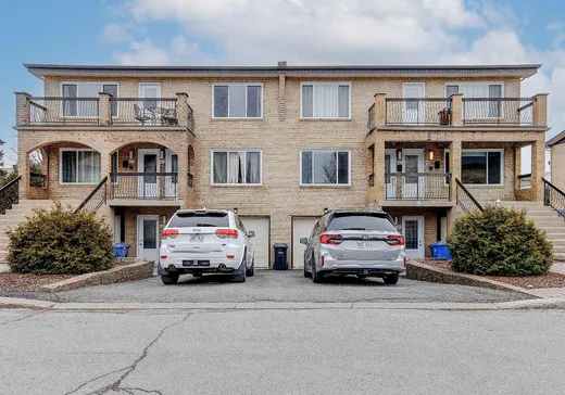 5-Plex for sale - 680-692 Rue Mondor, Longueuil, J4L4R3