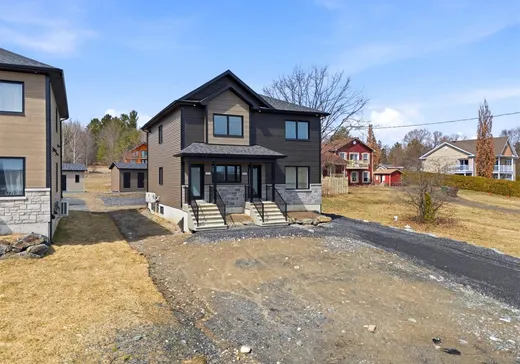 Duplex à vendre - 8268-8270 Ch. de Venise, Sherbrooke, J1N 0H4