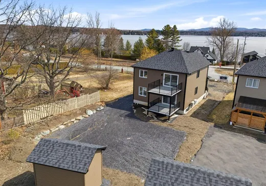 Duplex à vendre - 8268-8270 Ch. de Venise, Sherbrooke, J1N 0H4