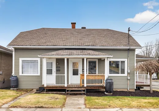 Duplex à vendre - 1213-1215 Rue Cormier, Plessisville, G6L1M8