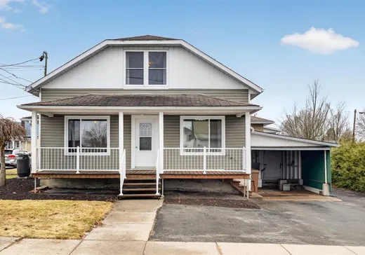 Duplex à vendre - 1213-1215 Rue Cormier, Plessisville, G6L 1M8