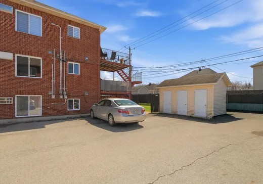 Triplex à vendre - 304-308 Rue des Colibris, St-Luc, J2W 0B2