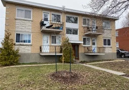 4-Plex à vendre - 1505 Place d'Anjou, Laval (Pont-Viau), H7G3R6