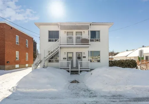 4-Plex à vendre - 1481-1487 4e Avenue, Grand-Mere, G9T1S7