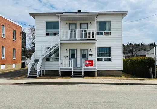 4-Plex à vendre - 1481-1487 4e Avenue, Grand-Mere, G9T 1S7