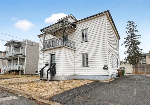Duplex for Sale - 100-102 Rue Comtois, McMasterville, J3G 1G9
