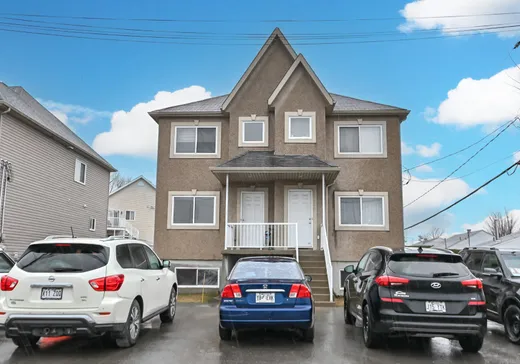 Triplex for sale - 14850-14854 Rue Dupuis, St-Canut, J7N1K3