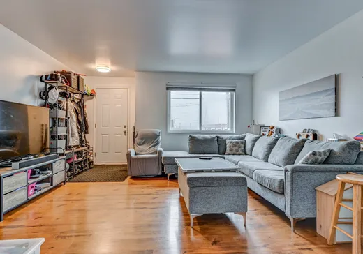 Triplex for Sale - 14850-14854 Rue Dupuis, St-Canut, J7N 1K3