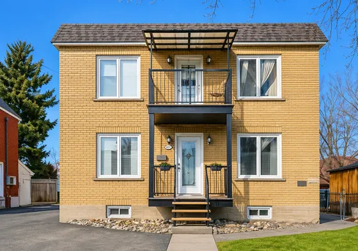 Duplex à vendre - 1025 Rue Grant (1025-1027), Longueuil, J4H3J9