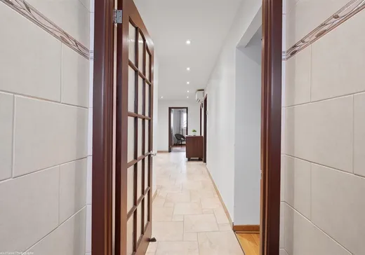 Triplex à vendre - 1615-1619 Tsse Garnier, Montréal (Ahuntsic/Cartierville), H2C 1N1