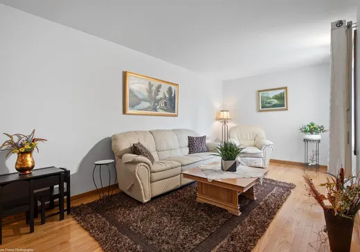 Triplex à vendre - 1615-1619 Tsse Garnier, Montréal (Ahuntsic/Cartierville), H2C 1N1