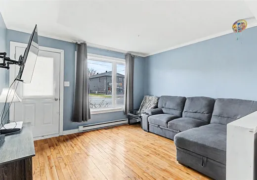 Duplex à vendre - 288-290 Rue Robinson S., Granby, J2G 7M8