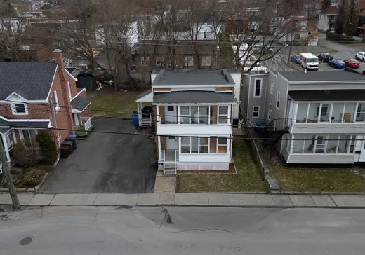 Duplex à vendre - 37-39 Rue Phoenix, Granby, J2G5H5