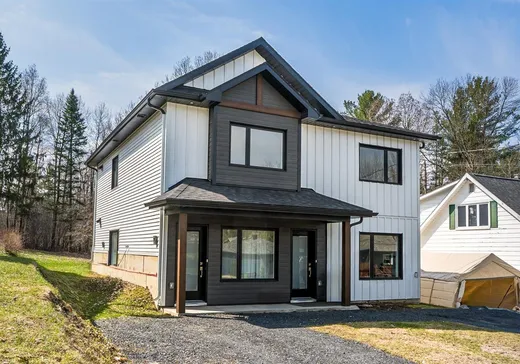 Duplex à vendre - 54-56 Rue Atto, Lennoxville, J1M2A2