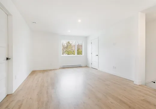 Duplex à vendre - 54-56 Rue Atto, Lennoxville, J1M 2A2