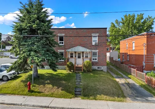 4-Plex à vendre - 1060-1064 Rue du Pacifique, Sherbrooke, J1H2G4