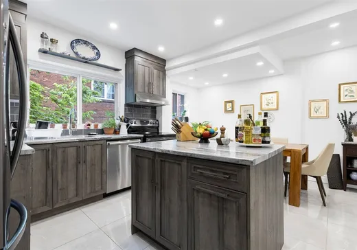 Triplex à vendre - 6008-6050 Ch. Hudson, Montréal (Outremont), H3S 2G7