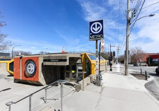 Duplex à vendre - 2525-2527 Rue Moreau, Montréal (Centreville), H1W 2M9