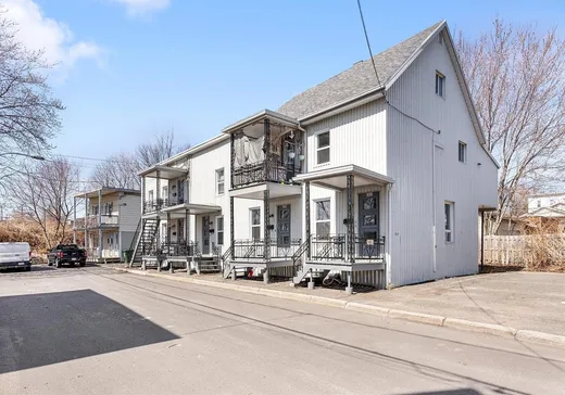 5-Plex à vendre - 2457-2465 Rue du Télégraphiste, Lévis, G6X2S6