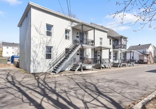 5-Plex à vendre - 2457-2465 Rue du Télégraphiste, Lévis, G6X 2S6